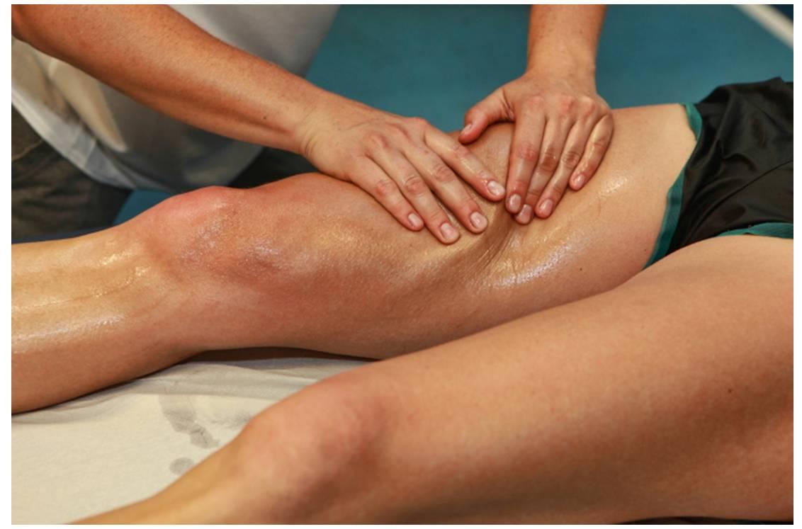 Dans la gamme NEURIPLEGE ACTIV', la crème SENSATION CHALEUR est préconisée pour préparer les muscles à l'effort ou pour soulager les muscles endoloris.